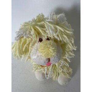 Vintage 1988 Disney Fluppy dog white and yellow yarn